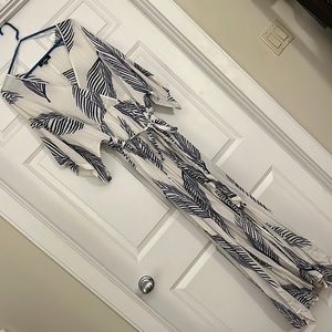 Lulus palm leaf print kimono sleeve dress - beautiful and worn once!